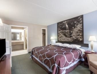 Super 8 By Wyndham Kingston Hotel Phòng bức ảnh